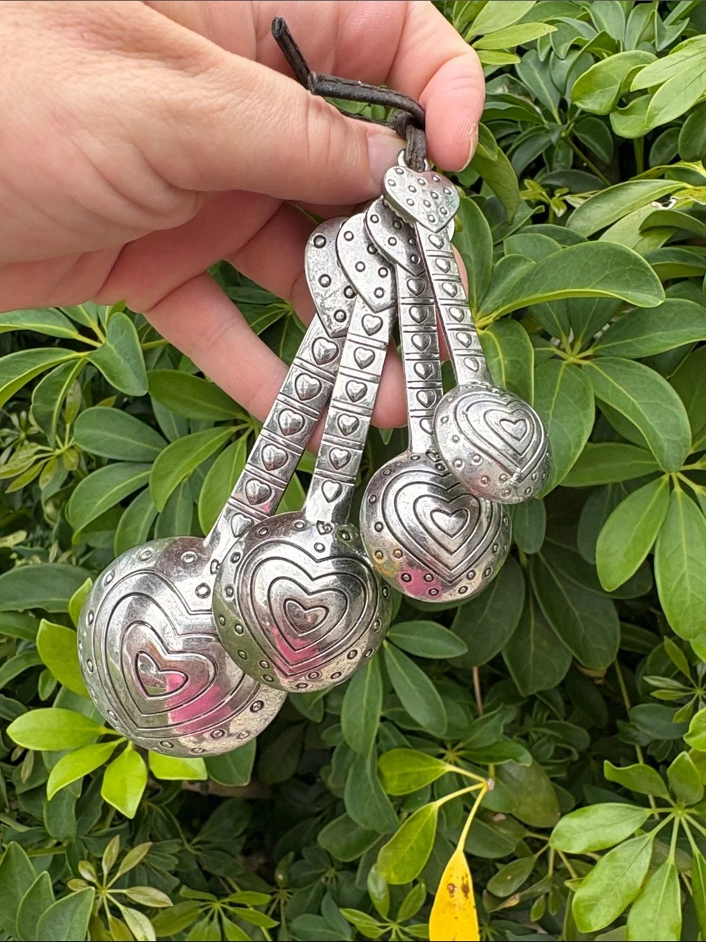 Silver Heart-Themed Measuring Spoon Set